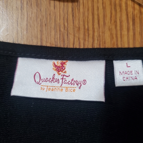 Quacker Factory Top - Picture 2 of 6